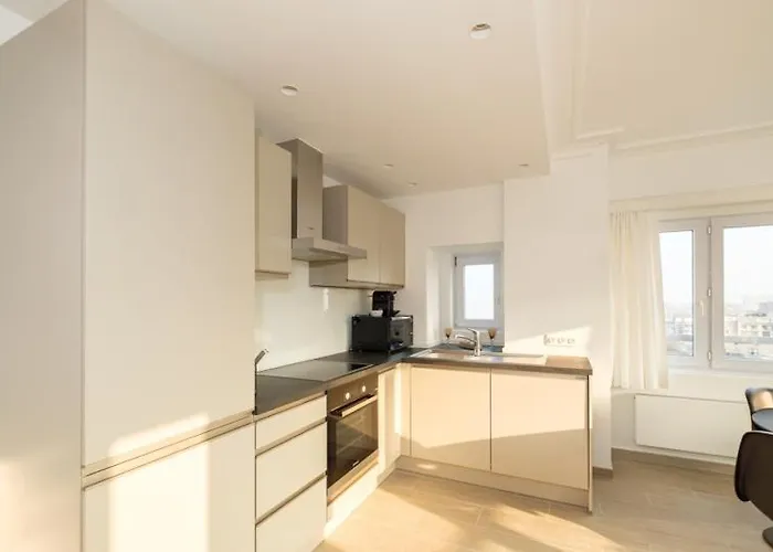 Apartment Les Dauphins 10c *